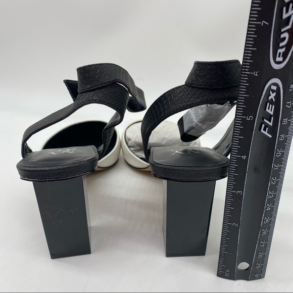 NY&Company Stacy two tones pointed toes ankle straps block heels size 8.5M - Picture 4 of 8